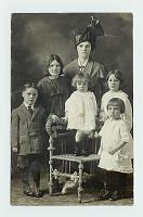  Adult, Mary Moore Speed (wife of Charles G. Speed), Kate (unknown oldest child), Ruth (unknown, next oldest), Jack (unknown, next oldest), Kittie Speed (Mary's youngest daughter standing on chair), and Edith Speed (Mary's oldest daughter standing in front of chair).